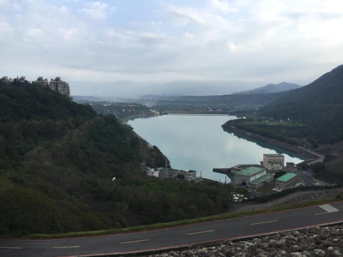 San Keng Lao Die 桃園市民宿065號 Лонгтан Экстерьер фото